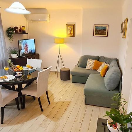 Apartment Sara Poljud 스플리트 외부 사진