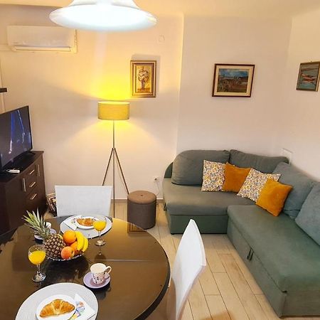 Apartment Sara Poljud 스플리트 외부 사진