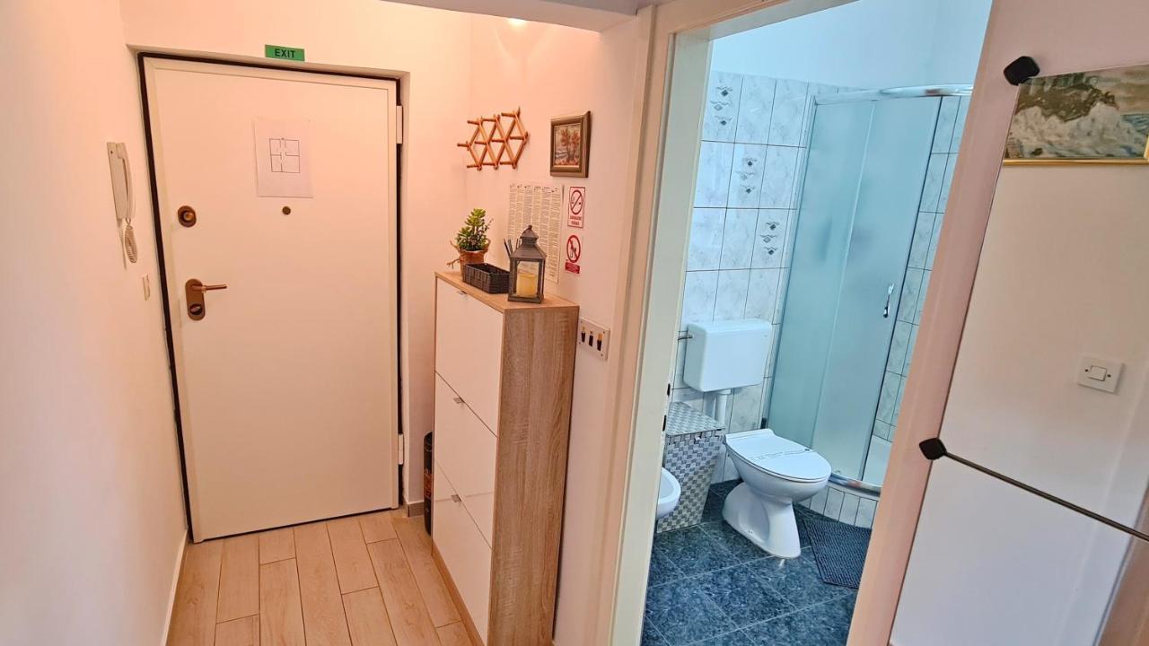 Apartment Sara Poljud 스플리트 외부 사진