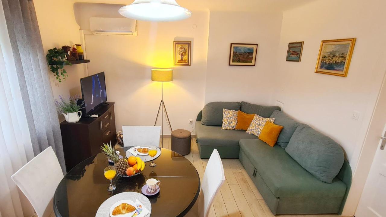 Apartment Sara Poljud 스플리트 외부 사진